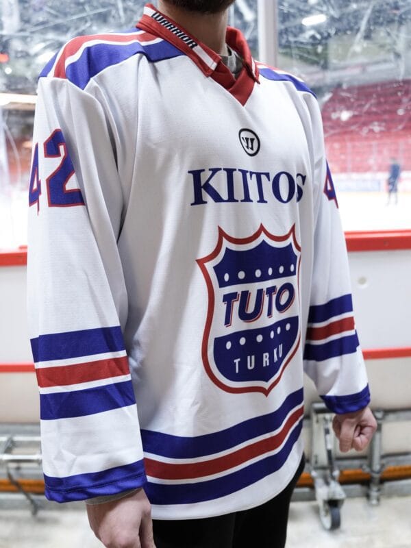 Juhlapaita Antti Virtanen #42 - Image 3